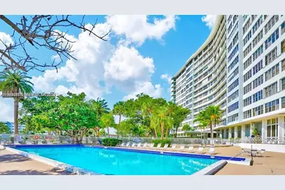 7441 Wayne Ave #1P, Miami Beach, FL 33141 - Photo 1