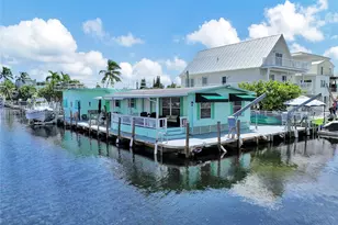 203 Allen Ave, Key Largo, FL 33037 - Photo 1