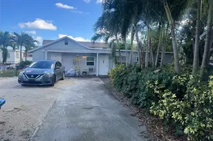 611 S 24th Ave, Hollywood, FL 33020 - Photo 1