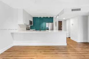 2801 NE 183rd St, Aventura, FL 33160 - Photo 1