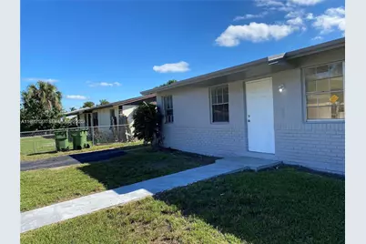1630 SW 4th St, Homestead, FL 33030 - Photo 1