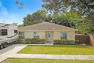 6270 Arthur St, Hollywood, FL 33024 - Photo 1