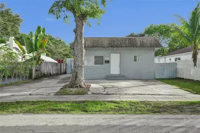 249 SW 4th St #1, Dania Beach, FL 33004 - Photo 1