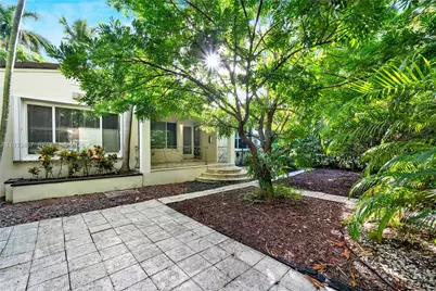 3415 Royal Palm Ave, Miami Beach, FL 33140 - Photo 1