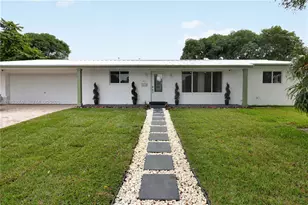 142 SW 53rd Ave, Plantation, FL 33317 - Photo 1
