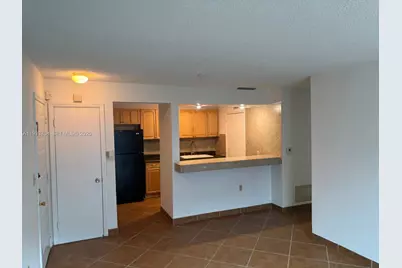 2319 N Congress Ave #14, Boynton Beach, FL 33426 - Photo 1