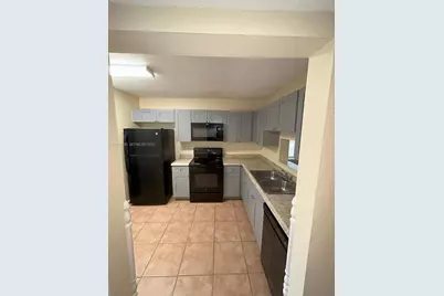 8041 Southgate Blvd #H1, North Lauderdale, FL 33068 - Photo 1