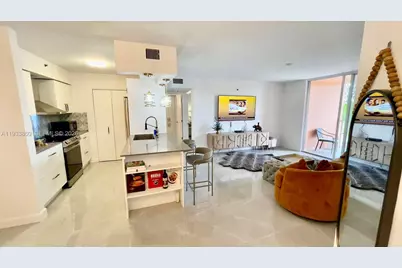 19901 E Country Club Dr #2403, Aventura, FL 33180 - Photo 1