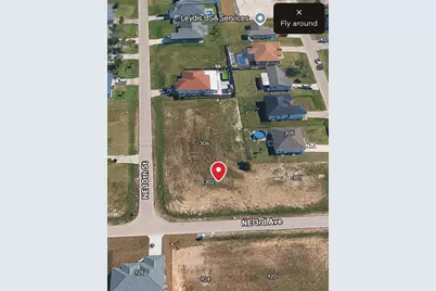 302 NE 10 St, Cape Coral, FL 33909 - Photo 1
