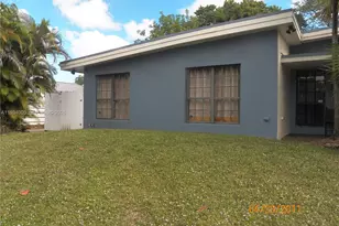 600 N 35th Ave, Hollywood, FL 33021 - Photo 1