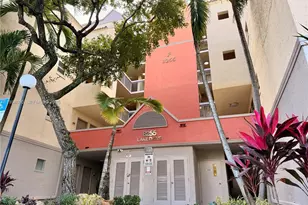 8255 Lake Dr, Doral, FL 33166 - Photo 1