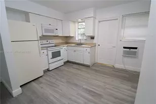 915 NE 16th Terrace, Fort Lauderdale, FL 33304 - Photo 1