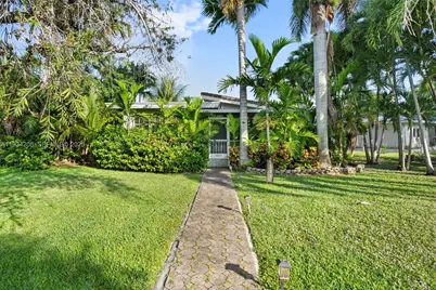 1311 Fillmore St, Hollywood, FL 33019 - Photo 1