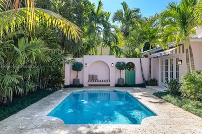 720 Madeira Ave, Coral Gables, FL 33134 - Photo 1
