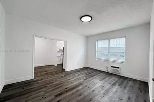 900 Jefferson Ave, Miami Beach, FL 33139 - Photo 1