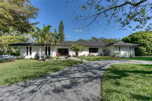 6875 N Cartee Rd, Palmetto Bay, FL 33158 - Photo 1