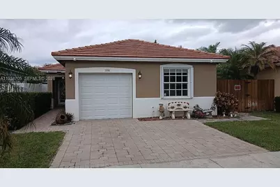 15561 SW 144th Ter, Miami, FL 33196 - Photo 1