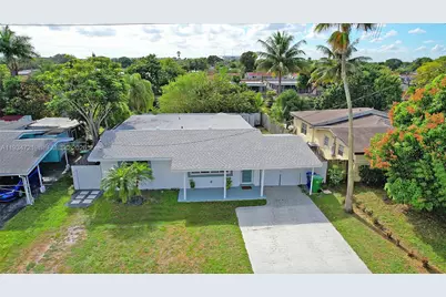 7612 Granada Blvd, Miramar, FL 33023 - Photo 1