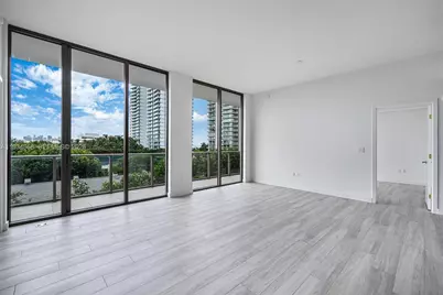 2678 Tigertail Ave #404, Miami, FL 33133 - Photo 1