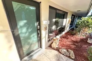 2645 SE 1st Ct, Pompano Beach, FL 33062 - Photo 1