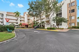 7780 Trent Dr, Tamarac, FL 33321 - Photo 1