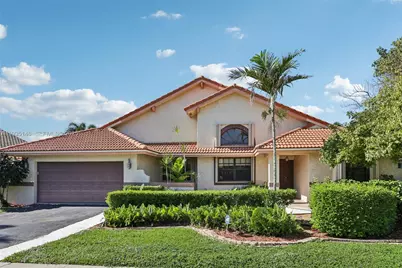 1801 W Oak Knoll Cir, Davie, FL 33324 - Photo 1