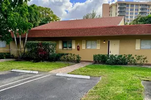 10722 La Placida Dr, Coral Springs, FL 33065 - Photo 1