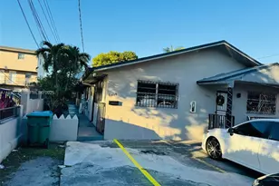 10805 SW 4th St, Sweetwater, FL 33174 - Photo 1