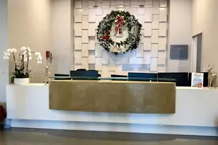 1900 N Bayshore Dr, Miami, FL 33132 - Photo 1