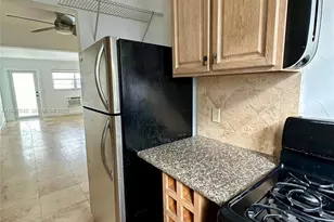 1231 Pennsylvania Ave, Miami Beach, FL 33139 - Photo 1