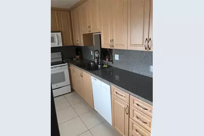 300 NE 12th Ave #508, Hallandale Beach, FL 33009 - Photo 1