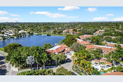 9257 NW 9th Pl #9257, Plantation, FL 33324 - Photo 1