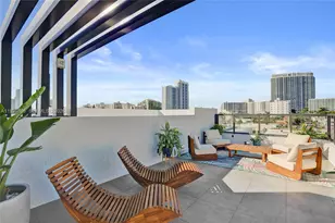 1030 15th St, Miami Beach, FL 33139 - Photo 1