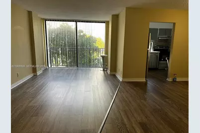 16909 N Bay Rd #409, Sunny Isles Beach, FL 33160 - Photo 1