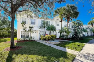 7818 Dixie Beach Cir, Tamarac, FL 33321 - Photo 1