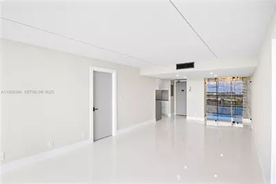 20379 W Country Club Dr #2632-, Aventura, FL 33180 - Photo 1