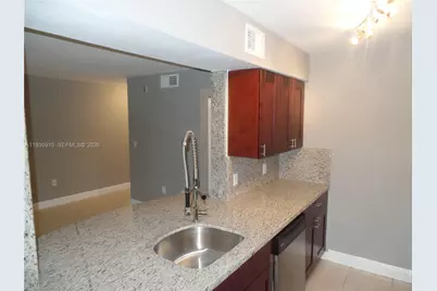 2460 NW 33rd St #1704, Oakland Park, FL 33309 - Photo 1