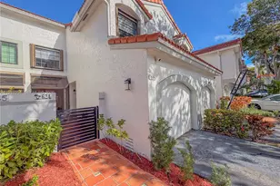 3525 Magellan Cir, Aventura, FL 33180 - Photo 1