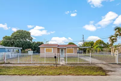 20520 NW 21st Ave, Miami Gardens, FL 33056 - Photo 1