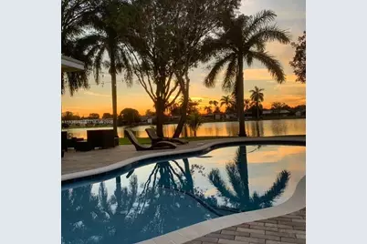 1160 NW 86th Ter, Pembroke Pines, FL 33024 - Photo 1