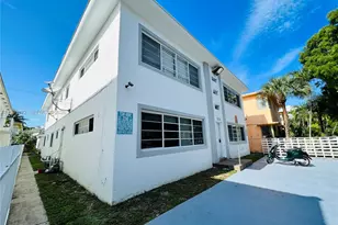 1001 Bay Dr, Miami Beach, FL 33141 - Photo 1