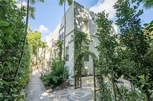 726 Meridian Ave, Miami Beach, FL 33139 - Photo 1