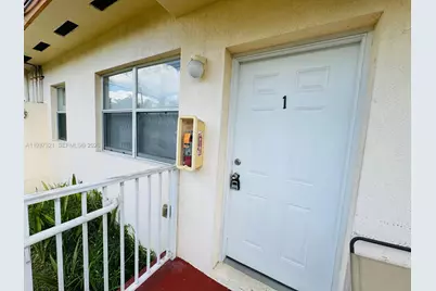 1330 NW 5th St #1, Miami, FL 33125 - Photo 1