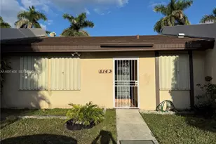 5143 SW 140th Pl, Miami, FL 33175 - Photo 1