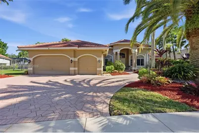 2442 Poinciana Ct, Weston, FL 33327 - Photo 1
