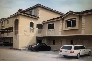 7995 NW 8th St, Miami, FL 33126 - Photo 1