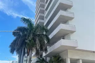 9225 Collins Ave, Surfside, FL 33154 - Photo 1