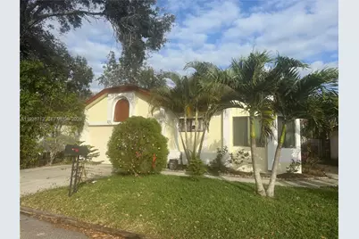 316 Bishop Rd, North Lauderdale, FL 33068 - Photo 1