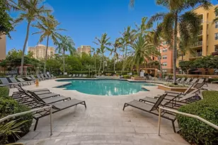 19877 E Country Club Dr, Aventura, FL 33180 - Photo 1
