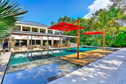 5520 Oakwood Ln, Coral Gables, FL 33156 - Photo 1